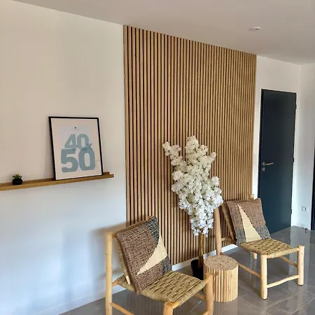 La Charmesienne - Modern With Pool Villa *