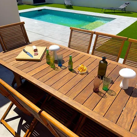 Villa La Charmesienne - Modern With Pool Charmes-sur-Rhone